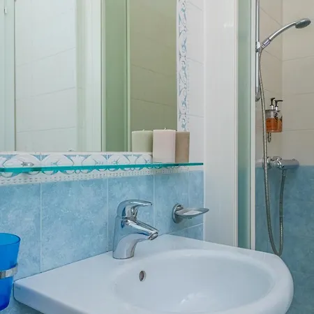 Design Astra Hotel 3*