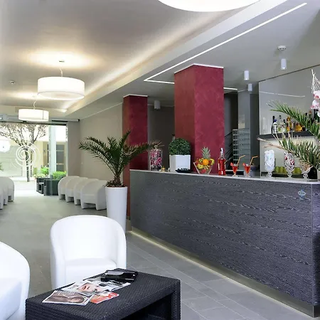 Design Astra Hotel 3*