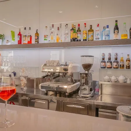 Hotel Design Astra 3*