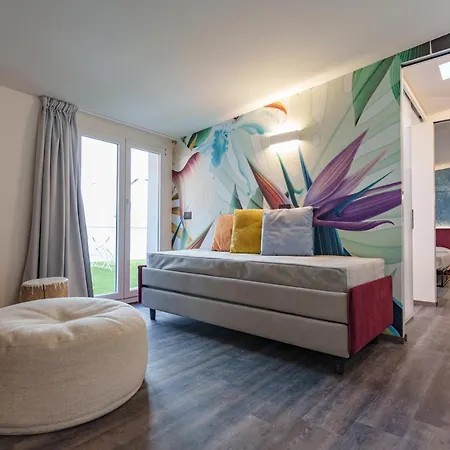 Design Astra